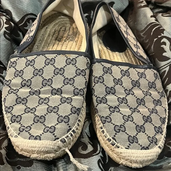 Gucci Beige and Blue Logo Espadrilles WORN size 10.5 men’s - Picture 9 of 13